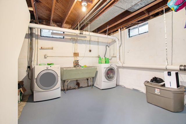 106 W Sunset Boulevard W, Battle Creek, MI 49017