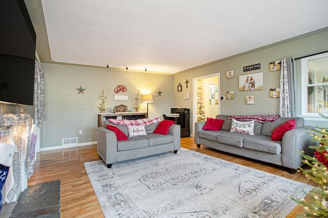 106 W Sunset Boulevard W, Battle Creek, MI 49017