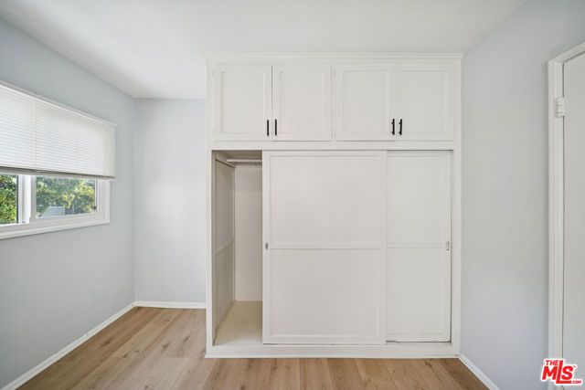 1270 N Havenhurst Drive 12, West Hollywood, CA 90046