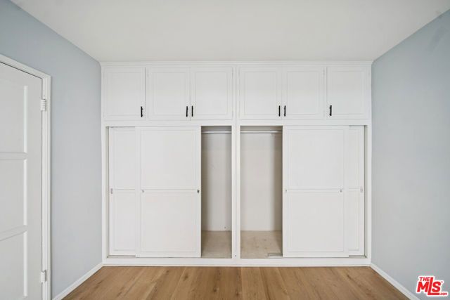 1270 N Havenhurst Drive 12, West Hollywood, CA 90046