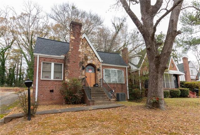 1207 M L King Jr SW Drive, Atlanta, GA 30314