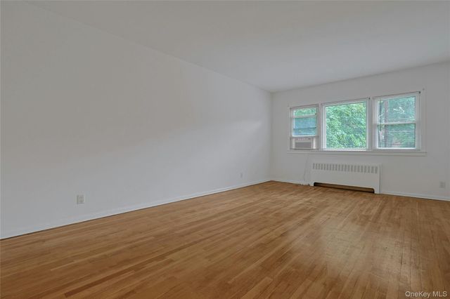 140 N Broadway U-4, Irvington, NY 10533