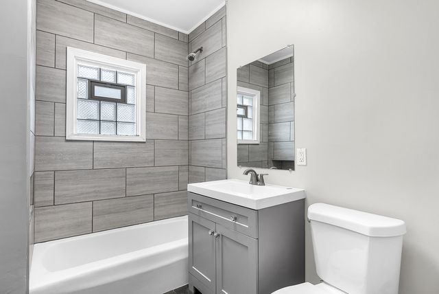 6425 Van Buren Avenue, Hammond, IN 46324