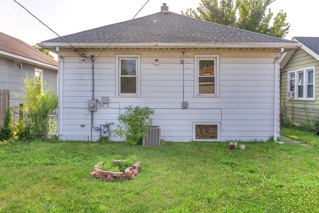 6425 Van Buren Avenue, Hammond, IN 46324