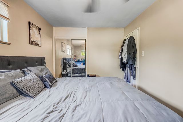 1517 Freeland Avenue, Calumet City, IL 60409