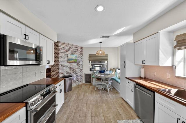 1807 HITCHING POST PLACE, Plant City, FL 33566