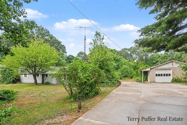 2325 Judson Road, Spring Lake, MI 49456