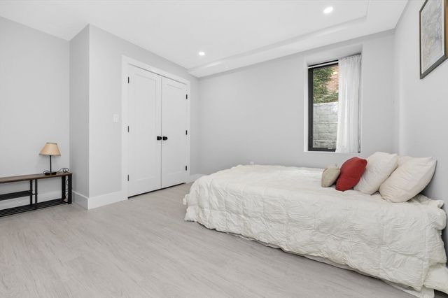 70 Washington St, Newton, MA 02458