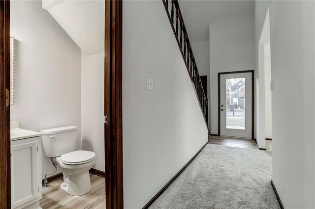 3220 Creekwood Drive, Lawrence, KS 66049