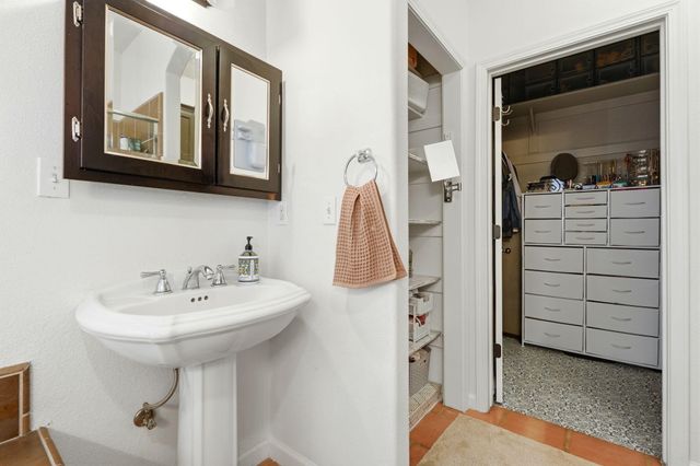 31356 Blair Road, Exeter, CA 93221