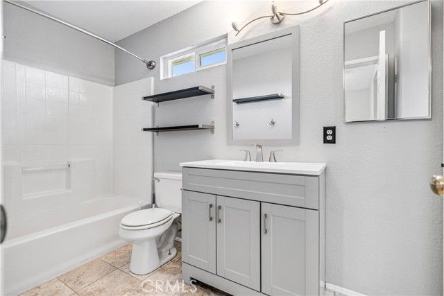 3549 Silver Spur Court, Rosamond, CA 93560