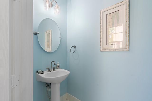 1020 E LONGPORT Circle 6B, Delray Beach, FL 33444