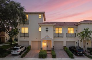 1020 E LONGPORT Circle 6B, Delray Beach, FL 33444
