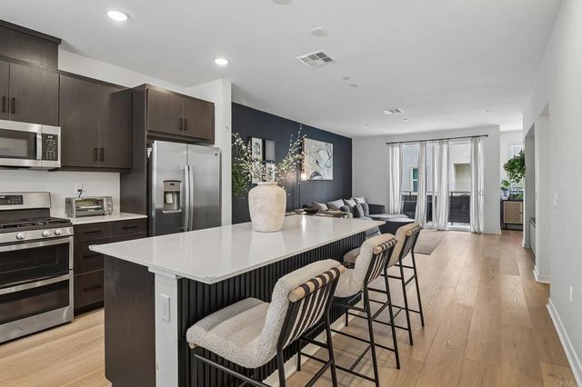 5471 Seacliff Place 84, San Diego, CA 92154