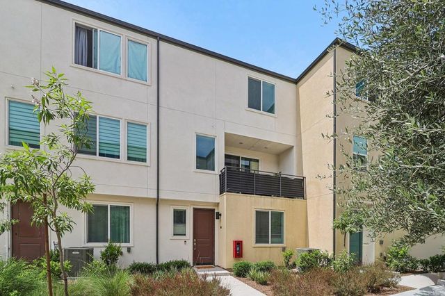 5471 Seacliff Place 84, San Diego, CA 92154