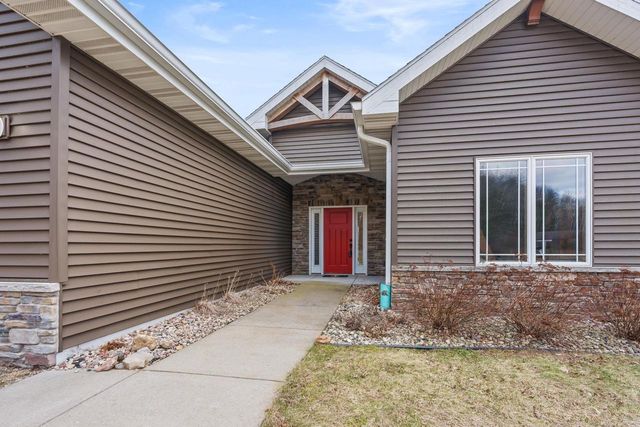 S469 Warbler Court, La Valle, WI 53941