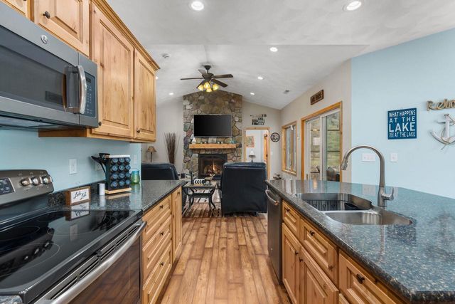 S469 Warbler Court, La Valle, WI 53941