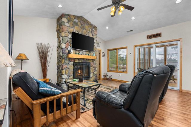 S469 Warbler Court, La Valle, WI 53941