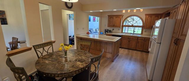 2012 Creek Ridge DRIVE, Racine, WI 53402