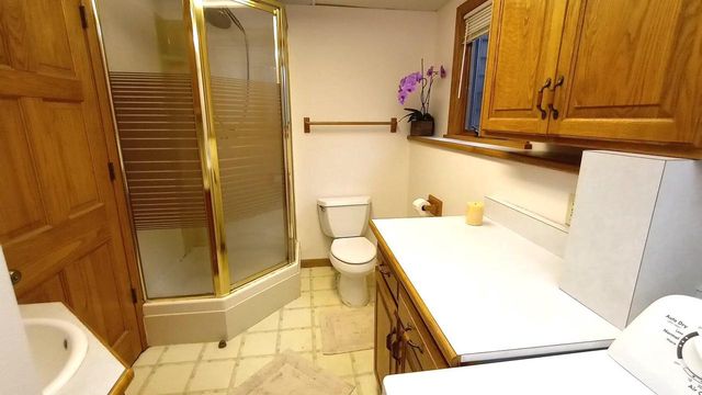 2012 Creek Ridge DRIVE, Racine, WI 53402