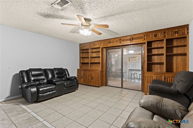 614 Cedar Drive, Copperas Cove, TX 76522
