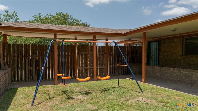 614 Cedar Drive, Copperas Cove, TX 76522