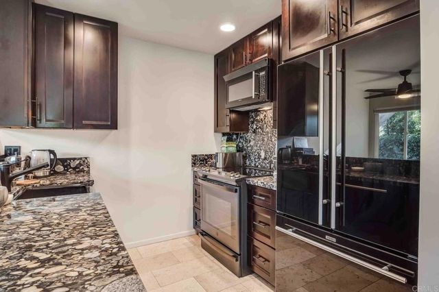 646 E Solana Circle, Solana Beach, CA 92075