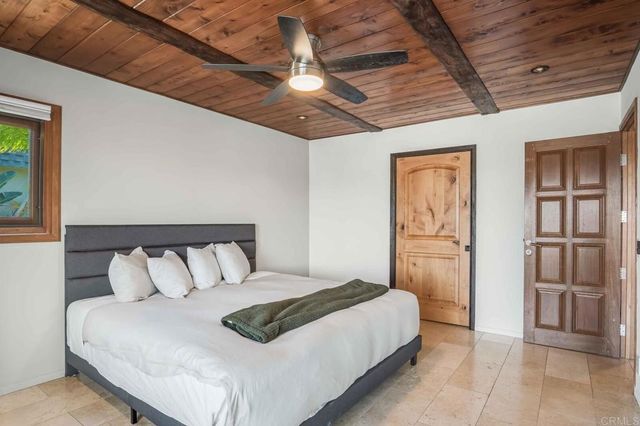 646 E Solana Circle, Solana Beach, CA 92075