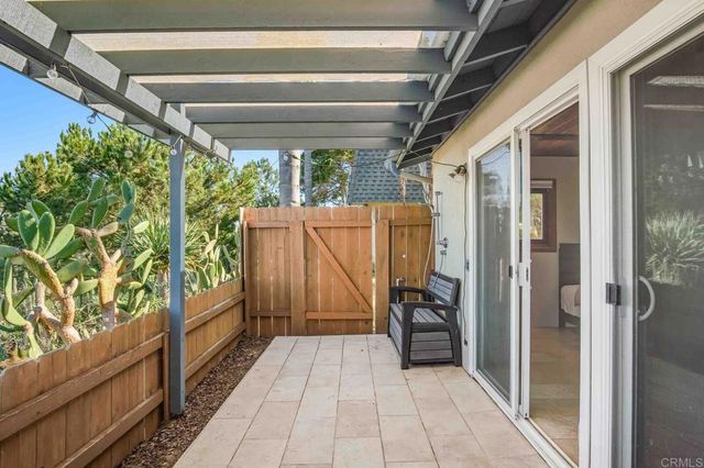 646 E Solana Circle, Solana Beach, CA 92075