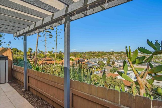 646 E Solana Circle, Solana Beach, CA 92075