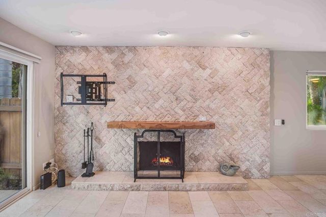 646 E Solana Circle, Solana Beach, CA 92075