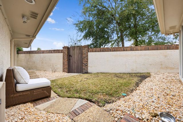 12 Valencia Circle, Myrtle Beach, SC 29572