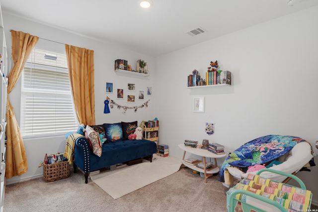 9220 James Bowie, Seguin, TX 78155