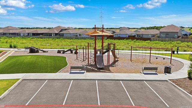 9220 James Bowie, Seguin, TX 78155