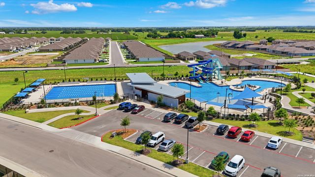 9220 James Bowie, Seguin, TX 78155