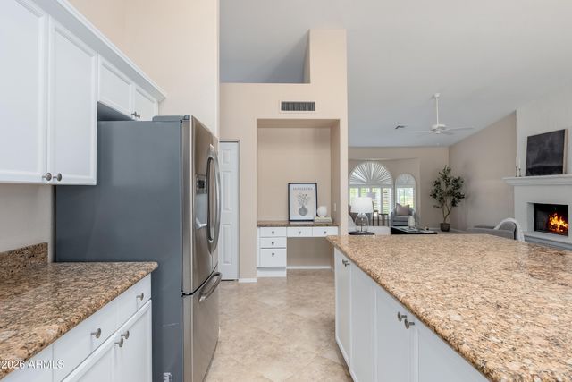 6828 E WINCHCOMB Drive, Scottsdale, AZ 85254