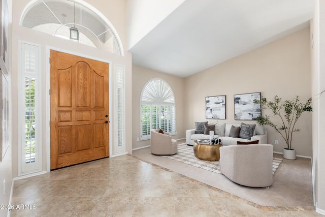 6828 E WINCHCOMB Drive, Scottsdale, AZ 85254
