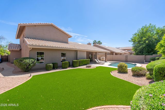 6828 E WINCHCOMB Drive, Scottsdale, AZ 85254