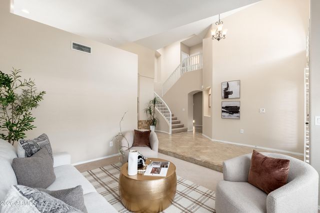 6828 E WINCHCOMB Drive, Scottsdale, AZ 85254