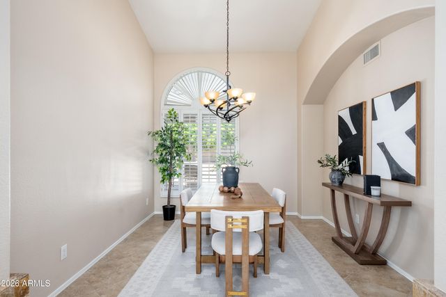 6828 E WINCHCOMB Drive, Scottsdale, AZ 85254