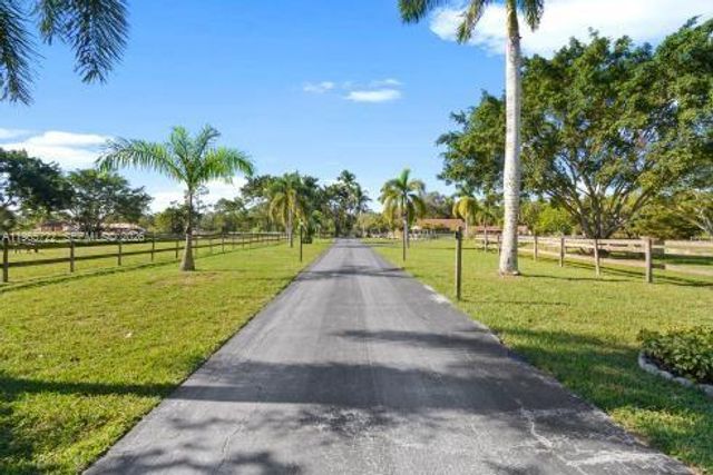3761 Dellwood Boulevard, Loxahatchee, FL 33470