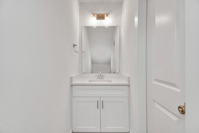 9016 Laverne Laurel Lane, Houston, TX 77080