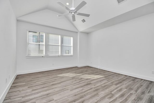 9016 Laverne Laurel Lane, Houston, TX 77080