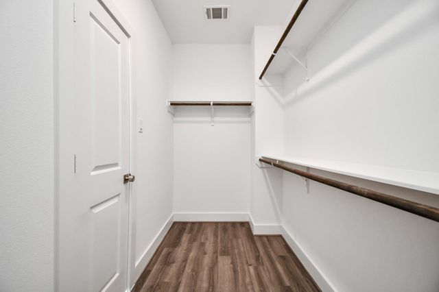 9016 Laverne Laurel Lane, Houston, TX 77080