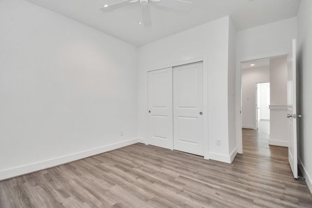 9016 Laverne Laurel Lane, Houston, TX 77080