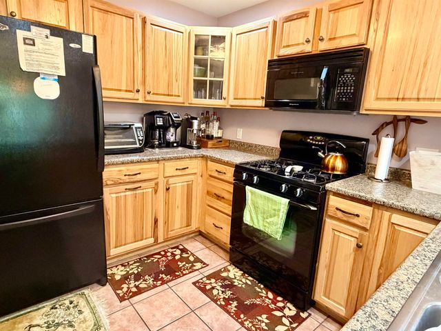 52 Ruth Way, Wilmington, VT 05363