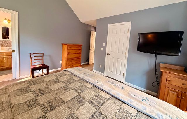 52 Ruth Way, Wilmington, VT 05363