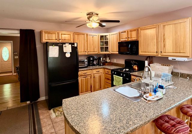 52 Ruth Way, Wilmington, VT 05363