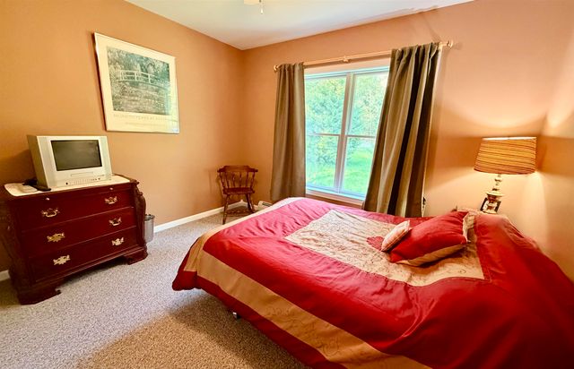 52 Ruth Way, Wilmington, VT 05363