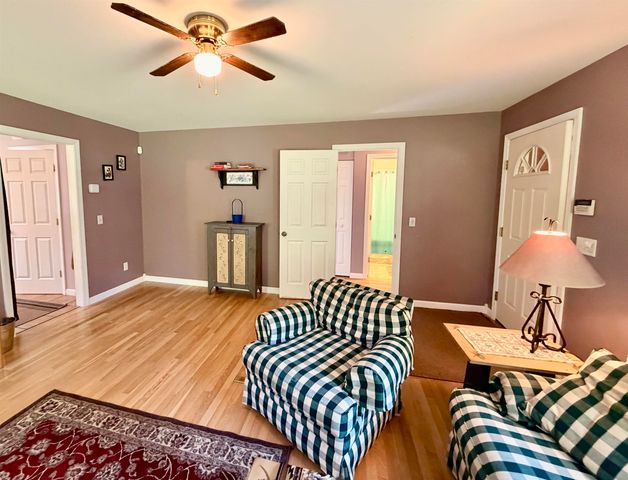 52 Ruth Way, Wilmington, VT 05363
